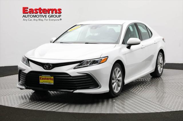 2021 toyota camry le