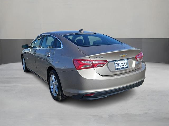 2022 chevrolet malibu lt