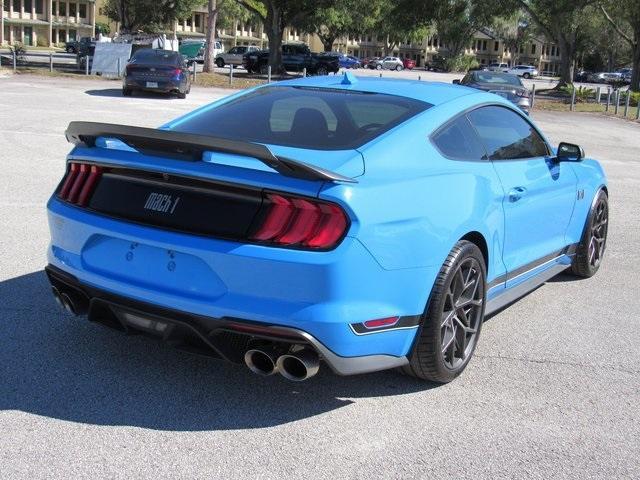 2022 ford mustang mach 1