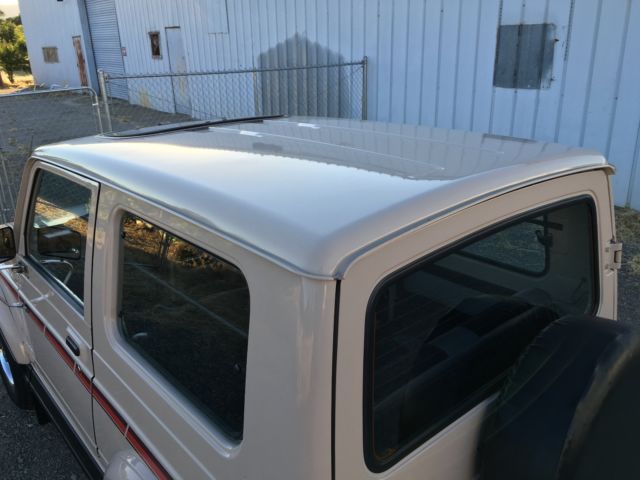 show condition ( original ) 87 suzuki samurai 2nd owner ((( rust free 100% ))
