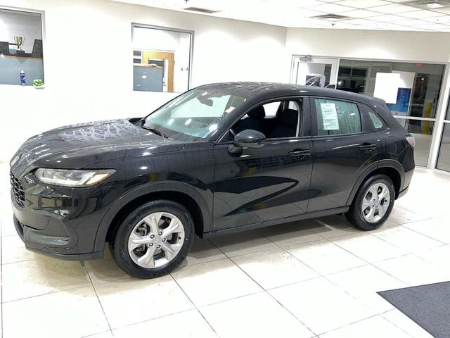 2024 honda hr-v lx