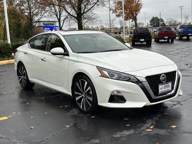 2022 nissan altima 2.5 platinum