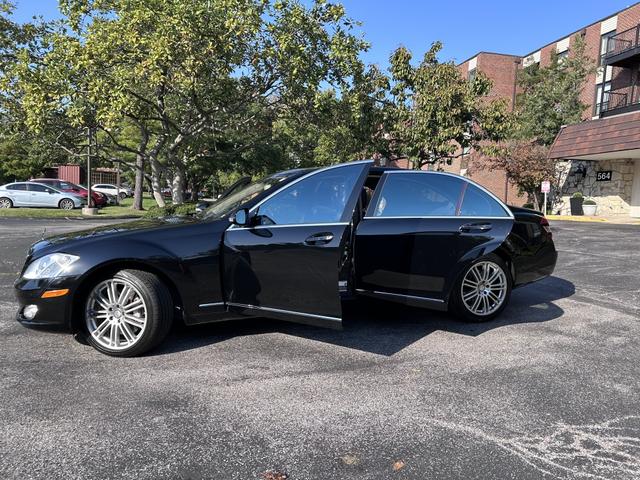 2009 mercedes-benz s-class s 550 4matic