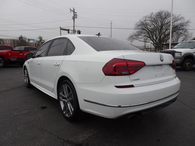 used 2018 volkswagen passat 2.0t cincinnati, oh 45246 for sale in cincinnati, ohio