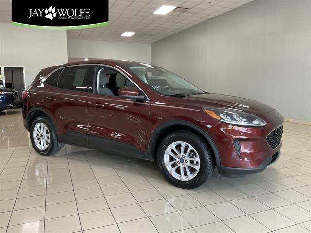 2021 ford escape se