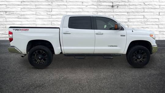 2017 Toyota Tundra limited