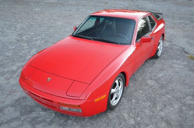 strong driving low mileage 944 turbo