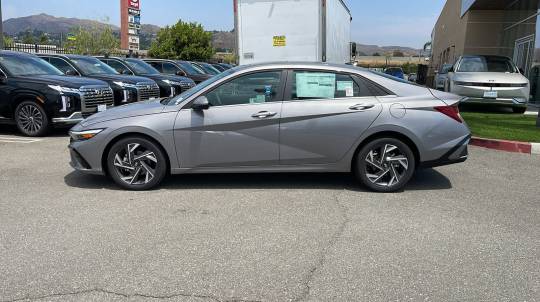 2024 Hyundai Elantra