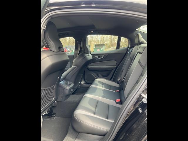 2024 volvo s60 b5 plus black edition