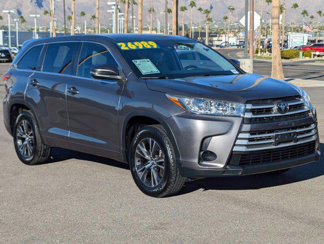 2018 toyota highlander le i4
