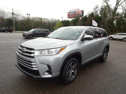 2019 toyota highlander in hammond, indiana