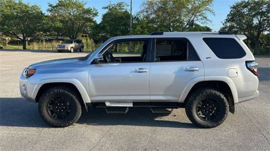 2024 toyota 4runner sr5 premium