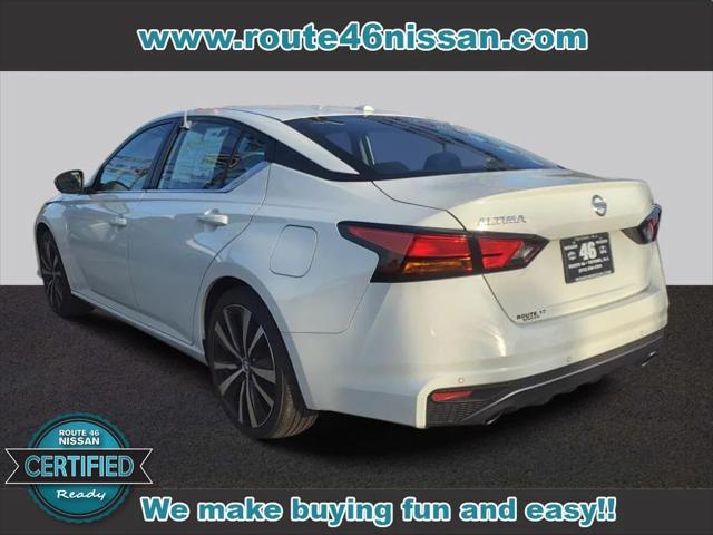 2022 nissan altima sr fwd
