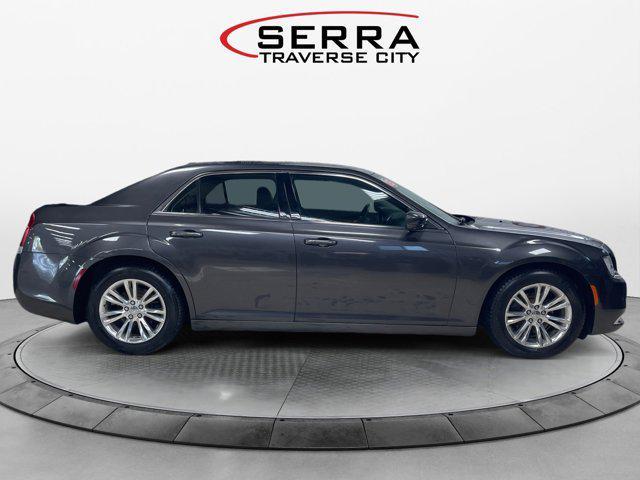 2015 chrysler 300 s