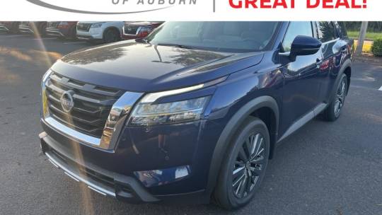 2024 Nissan Pathfinder sl premium