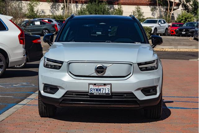 2021 volvo xc40 recharge pure electric p8