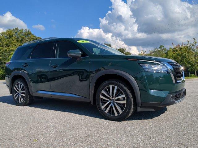 2022 nissan pathfinder platinum