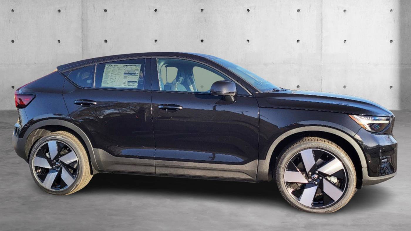2023 volvo c40 recharge twin ultimate