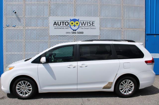 2012 toyota sienna xle
