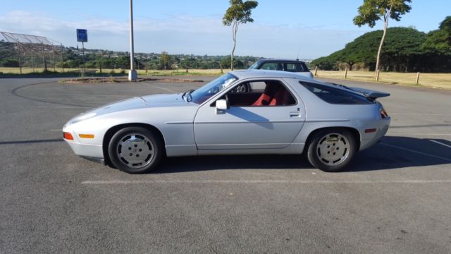 no reserve...drives great, ice cold front & rear a/c, everything works!