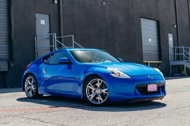2010 nissan 370z touring