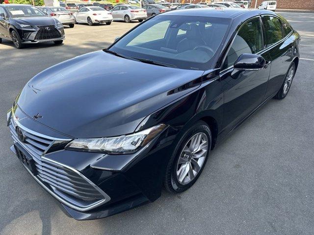 2021 toyota avalon xle