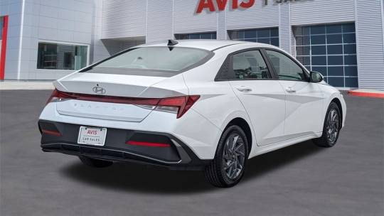 2024 Hyundai Elantra