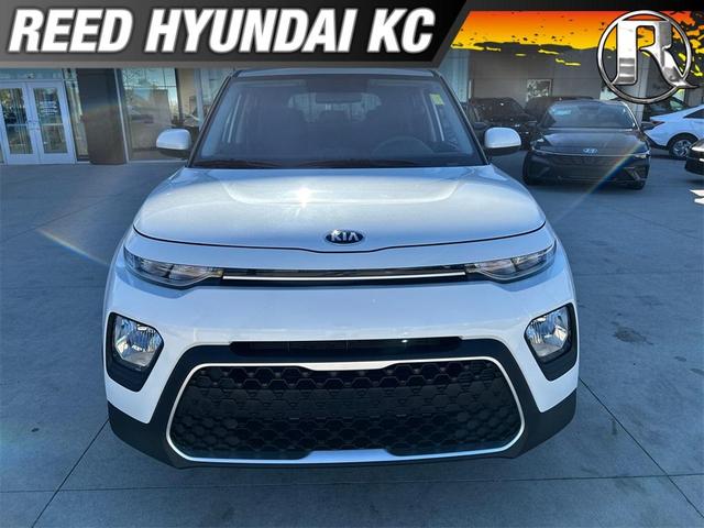 2021 kia soul lx