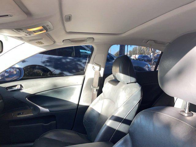 2013 lexus is 250 base