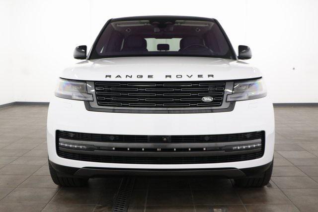 2023 land rover range rover p400 se