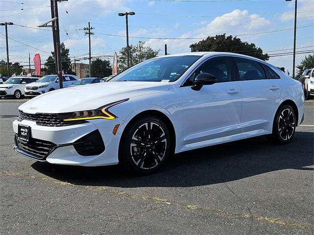 2022 kia k5 gt-line