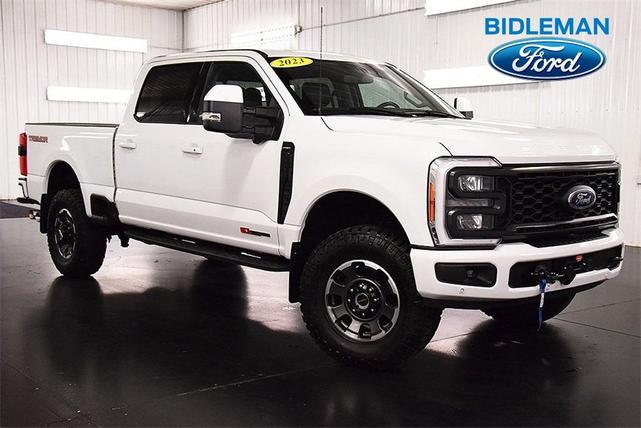 2023 ford f-250 lariat