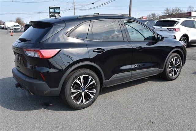 2022 ford escape sel in norwood, massachusetts