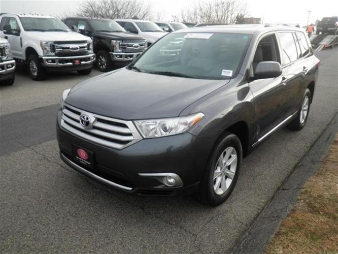2012 toyota highlander base awd base 4dr suv for sale in cranston, rhode island