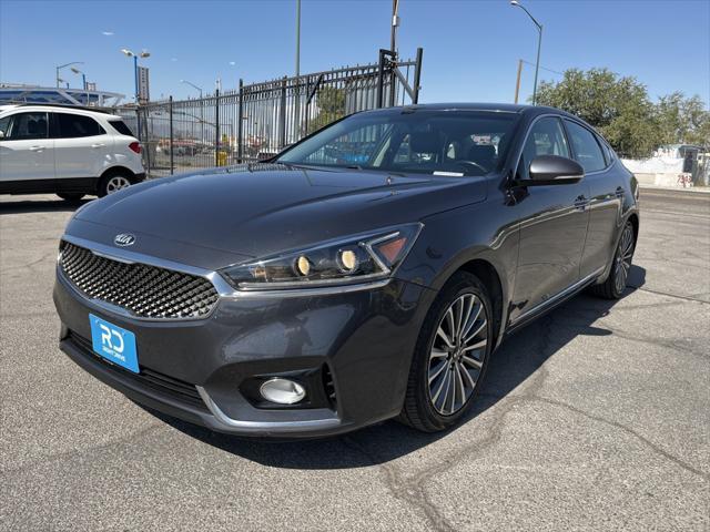 2017 kia cadenza premium