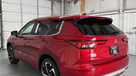 2024 Mitsubishi Outlander