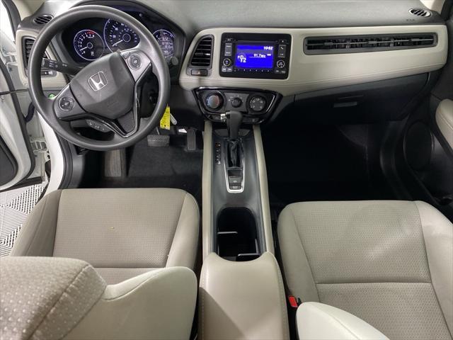 2022 honda hr-v lx
