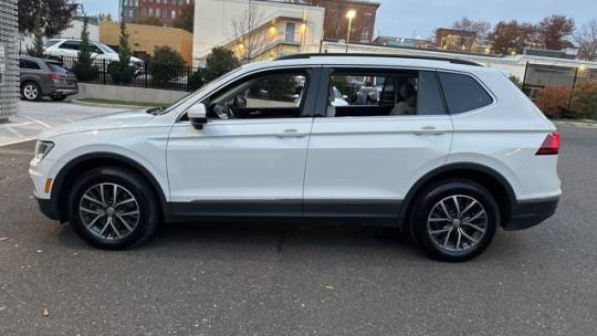 2020 Volkswagen se