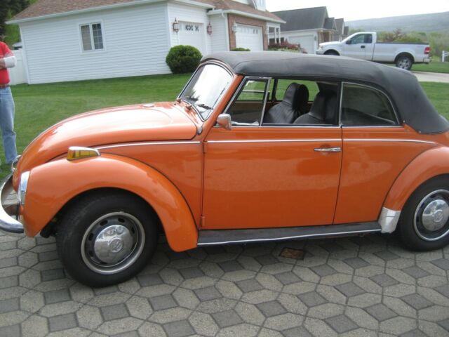 1972 volkswagon super beatle conveertible