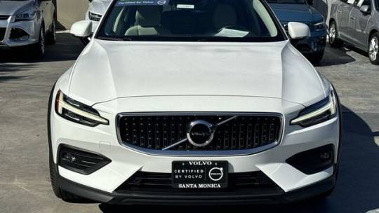 2021 Volvo V60 Cross Country