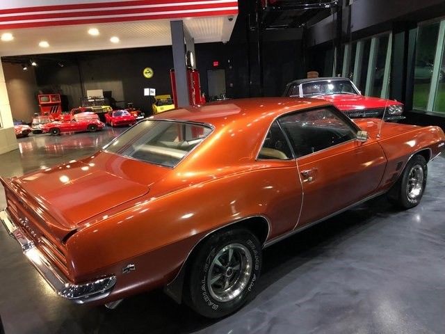 1969 pontiac firebird 350 (low miles *road read!)