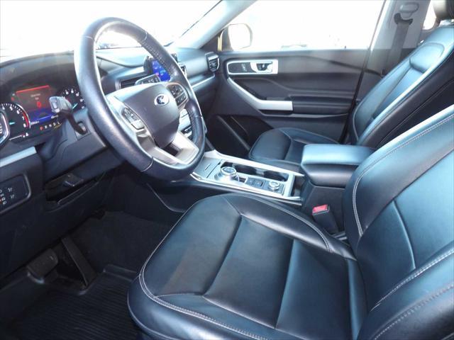 2022 ford explorer xlt