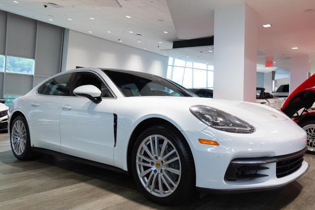 2017 porsche panamera 4s