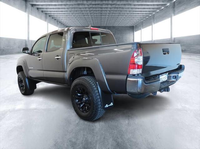 2014 toyota tacoma base
