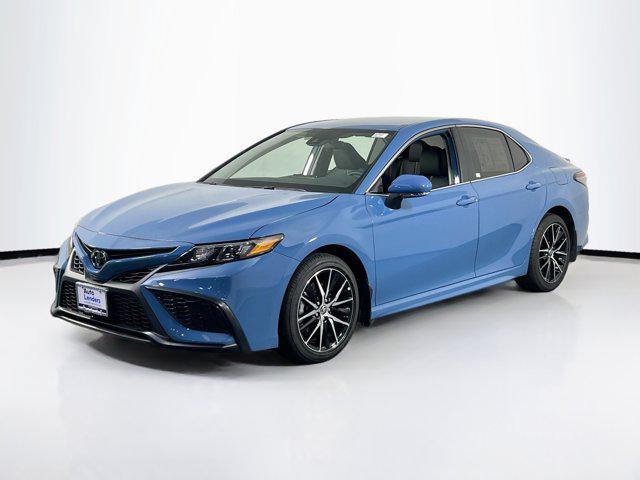 2024 toyota camry se