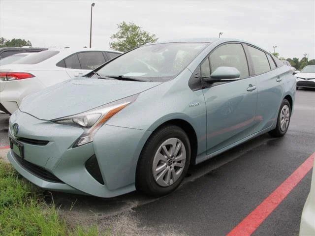 2017 toyota prius three