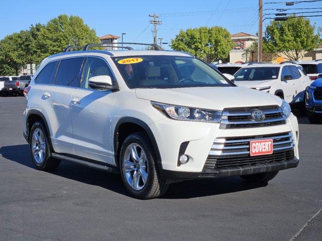 2017 toyota highlander limited