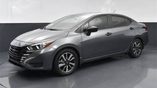 2024 Nissan Versa 1.6 s