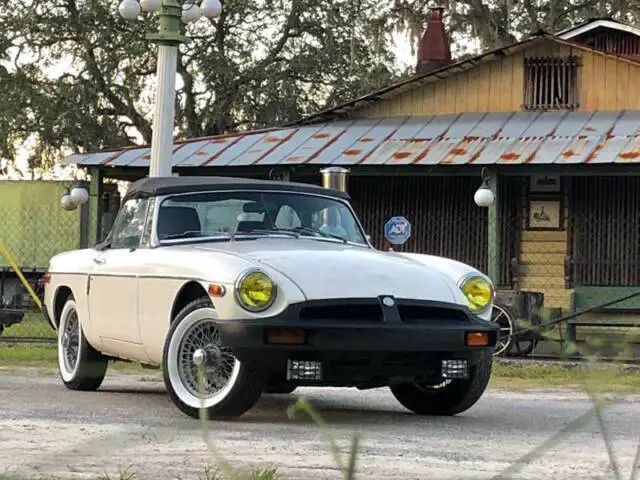 1979 mg mgb mgbâ roadster manual i4 gasoline (unrestore convertible)
