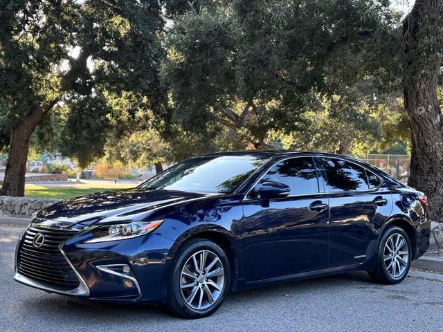 2016 lexus es 300h base